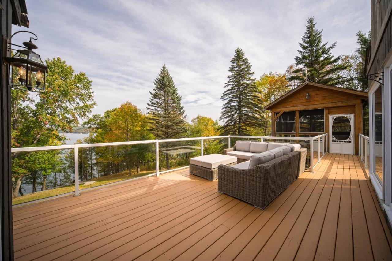 Muskokawaterfront Pooltable 98Tv 6Acres Villa Huntsville Buitenkant foto